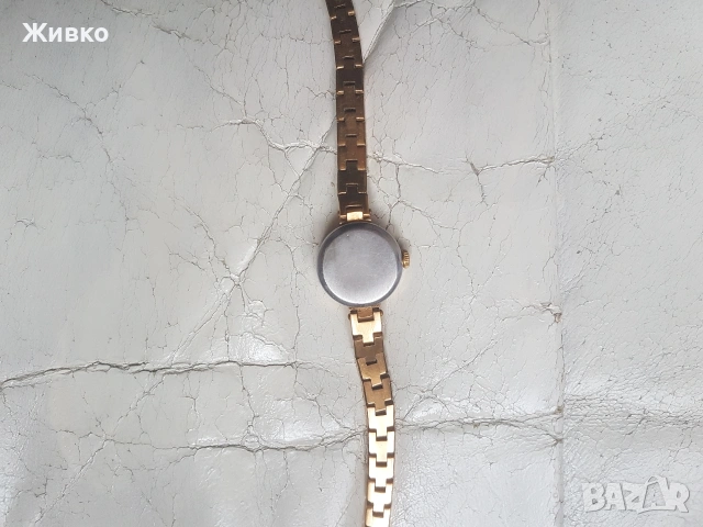 Продавам дамски часовник SLAVA., снимка 3 - Дамски - 53606331