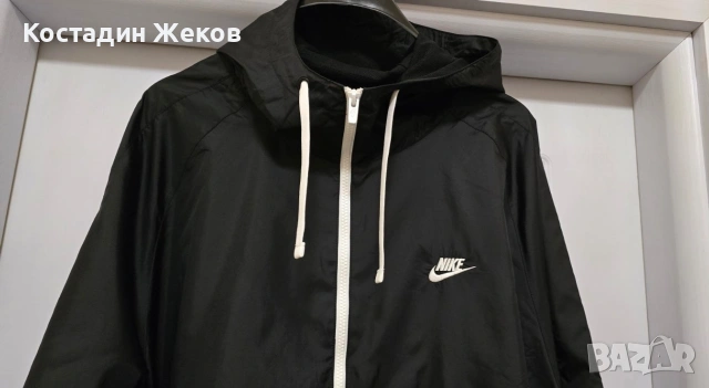 Нова. Мъжка оригинална ветровка. Nike Sportswear , снимка 4 - Спортни дрехи, екипи - 53864876