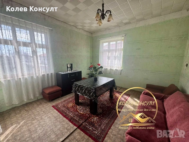 Къща гр.Любимец , снимка 4 - Къщи - 53690091