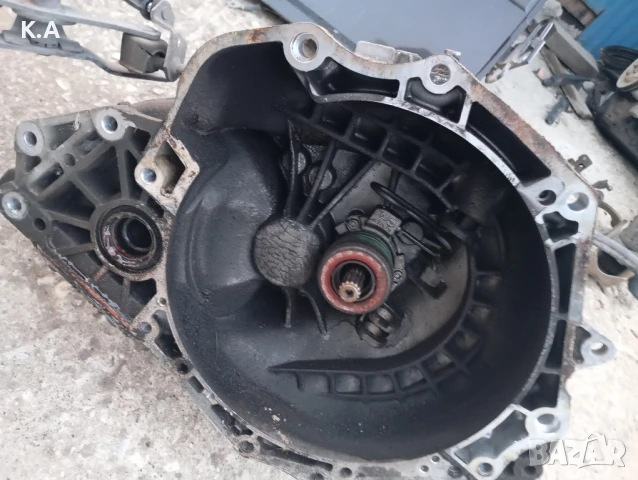 Скоростна кутия Opel Astra G 1.6 101, снимка 2 - Части - 51235345
