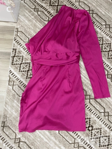 Дамска рокля, снимка 2 - Рокли - 52892922