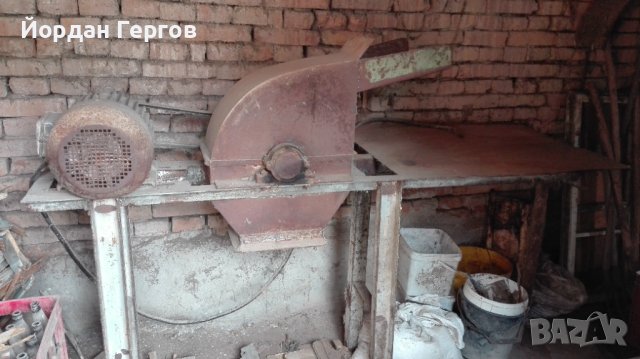 Трифазна фуражомелка 