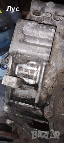 Ръчна 5 степенна скоростна кутия 012 301 103