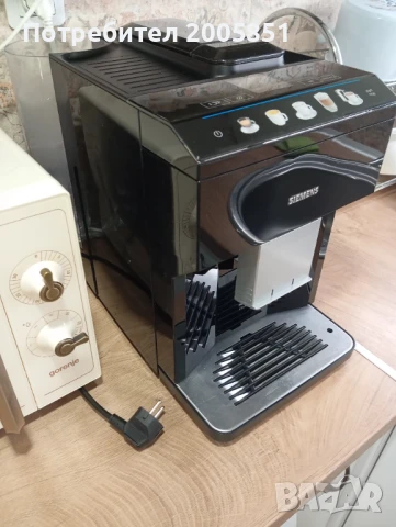 Кафемашина Кафе автомат Siemens eq500, снимка 2 - Кафемашини - 51207304