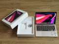 MacBook Pro 13 M2`8 CPU/10 GPU/8GB RAM/256GB SSD/Full Pack, снимка 1