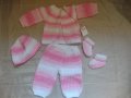Плетен бебешки костюм в розово и бяло , снимка 2
