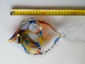Пепелник Рибка от цветно стъкло 20,5*12,5 см, античен, снимка 1