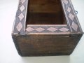 Стара кутия за часовник с интарзия, снимка 2