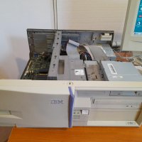 ⭐Продавам рядък ретро компютър IBM 300XL с много игри!⭐, снимка 11 - Други ценни предмети - 39756958