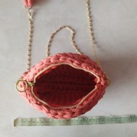 Ръчно плетена дамска чанта, снимка 5 - Чанти - 41658163
