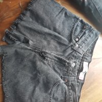 Къси дънкови панталонки , снимка 6 - Къси панталони и бермуди - 41575078