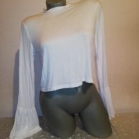 Бяла блуза Boohoo р-р М, нова с етикет , снимка 1 - Корсети, бюстиета, топове - 36016510