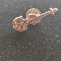 Сребърна брошка Цигулка (7), снимка 4 - Колиета, медальони, синджири - 39998609