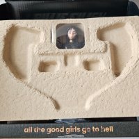 Billie Eilish All Good Girls Go to Hell 6-инчова екшън фигурка, снимка 5 - Колекции - 40830241