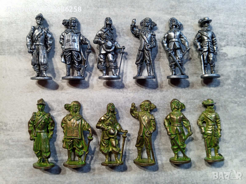 Метални фигурки - войници Мускетари от Киндер яйца, снимка 1