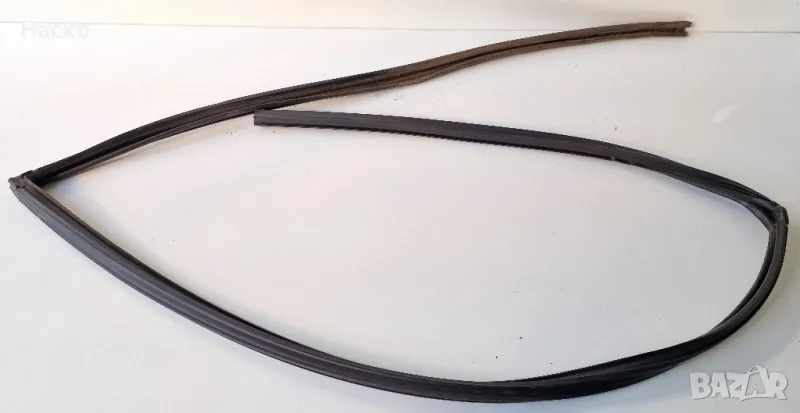 Уплътнение Врата Стъкло Предно Дясно Тойота Корола Е12 Toyota Corolla E12 2001 - 2007, снимка 1