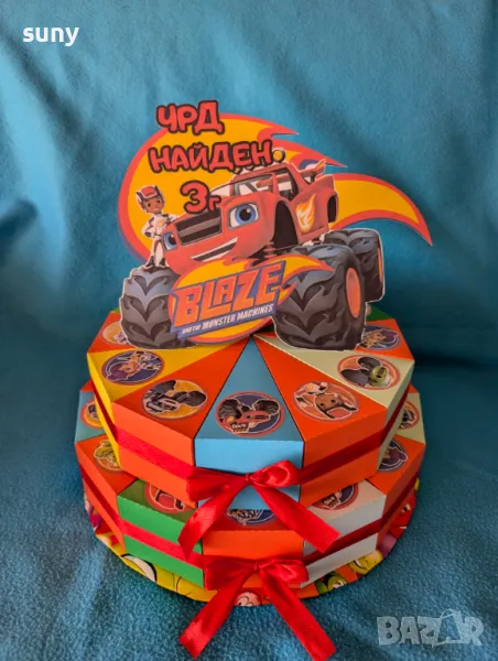 Картонена торта Пламъчко и машините, снимка 1