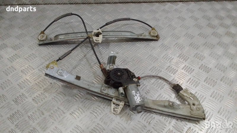 Стъклоповдигач Peugeot 206 2003г.(преден десен)	, снимка 1