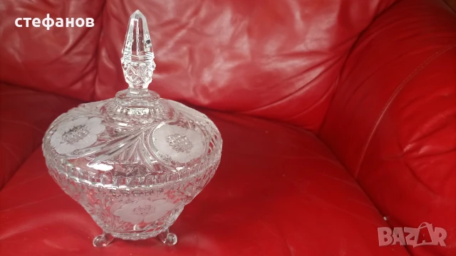 Масивна кристална бонбониера с капак, крачета, снимка 7 - Прибори за хранене, готвене и сервиране - 50983608