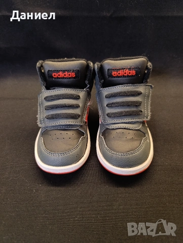 Бебешки маратонки Adidas 