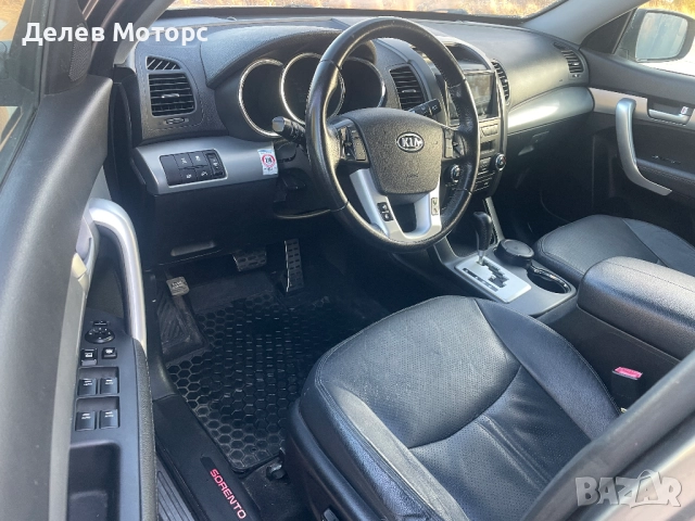 Kia Sorento 2.2CRDI 197 кс., 2011г., 4x4 автоматик, кожа, ел. седалки, панорама, навигация, теглич, , снимка 8 - Автомобили и джипове - 51991151