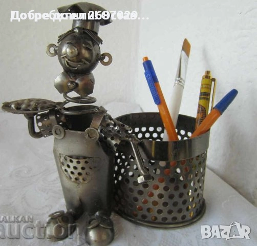 От болтове и гайки  - Фигура, човек с компютър, готвач - моливник