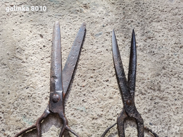 Стари ковани ножици, снимка 3 - Антикварни и старинни предмети - 53042754