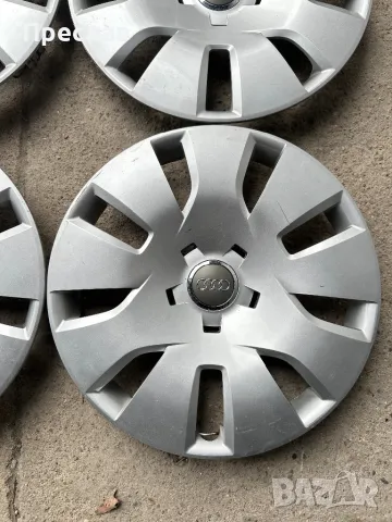 4 броя оригинални тасове за Audi 16, снимка 2 - Аксесоари и консумативи - 49849529