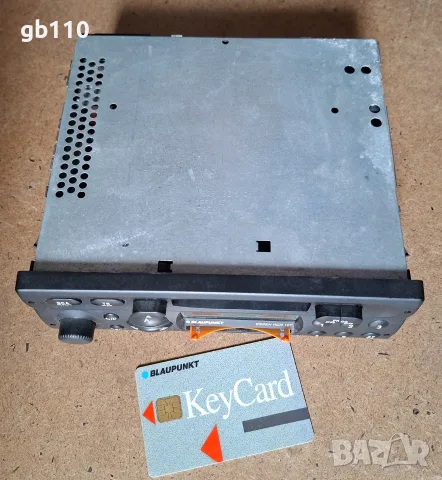 Ретро радиокасетофон за кола BLAUPUNKT - ESSEN RCR 127, снимка 2 - Радиокасетофони, транзистори - 56192572