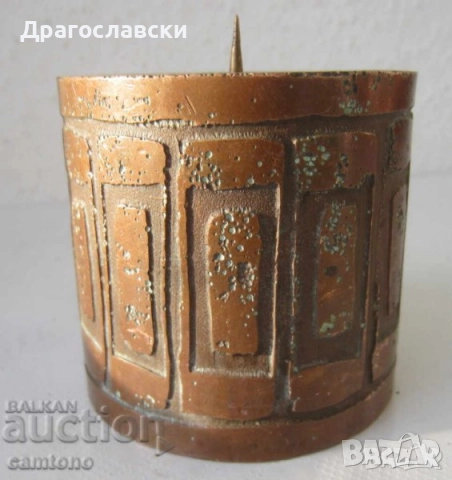 Стари свещници различни: метални свещници, свещник, метал, елха за стена, снимка 8 - Декорация за дома - 28873263