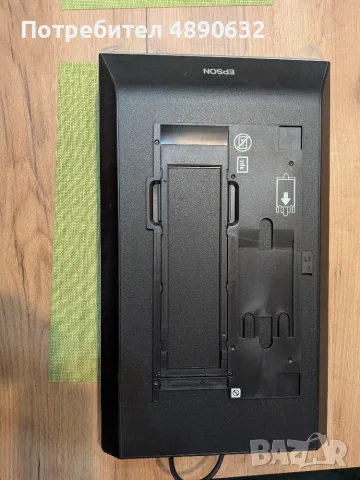 Скенер Epson V550, снимка 2 - Принтери, копири, скенери - 56316674