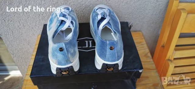 Оригинални маркови дамски сникърси / маратонки CULT - 39 номер, снимка 4 - Маратонки - 49958430