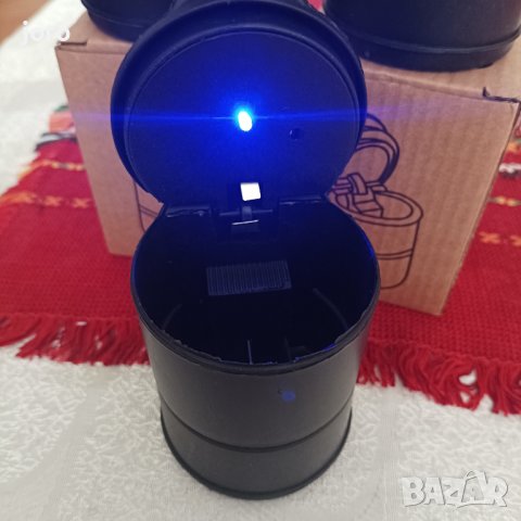 Пепелник за кола, снимка 3 - Аксесоари и консумативи - 41784581