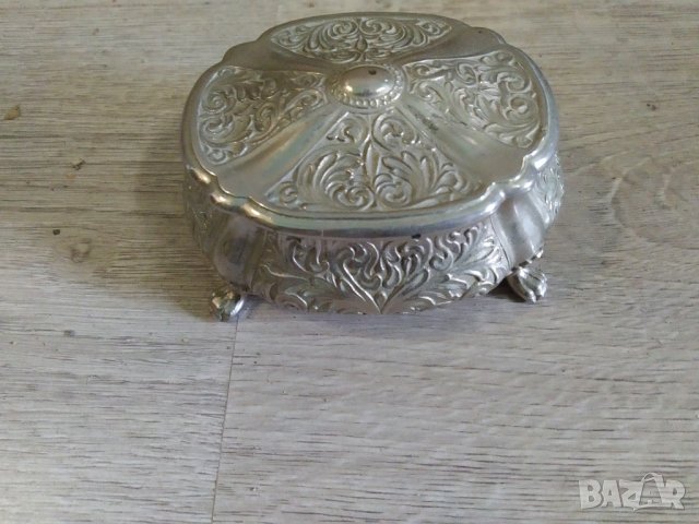 метална кутийка за бижута арт деко