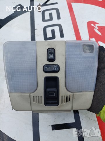 Плафон за Mercedes-Benz E-Class Sedan W210