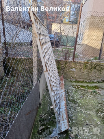 Метална решетка за прозорец, снимка 2 - Железария - 53753631