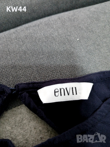 Синя блуза , снимка 2 - Блузи с дълъг ръкав и пуловери - 51880136