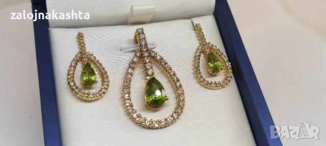 Комплект Златни Обеци и висулка с естествен Перидот и Брилянти-12,71гр/14, снимка 5 - Бижутерийни комплекти - 40289054