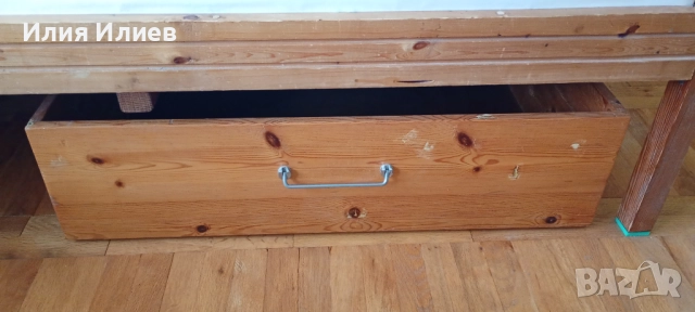 Дървено легло + дъвен шкаф + матрак - комплект, снимка 3 - Спални и легла - 51454818