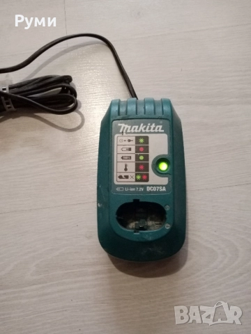 Зарядно за винтоверт Макита , снимка 3 - Винтоверти - 52183428