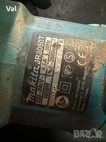 Саблен трион Makita JR3050T, снимка 3 - Други инструменти - 51761034