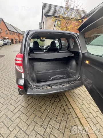 На части Toyota rav 4 Тойота Рав4 2012, снимка 3 - Автомобили и джипове - 56072566