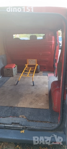 Renault trafic 1.9 dCi, снимка 7 - Бусове и автобуси - 52327427