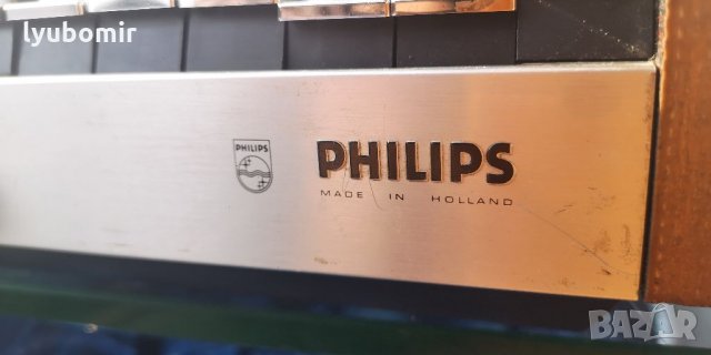 Стерео касетофон Philips, снимка 6 - Радиокасетофони, транзистори - 34426086