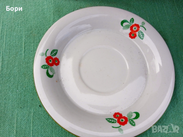 Сервиз за чай/кафе порцеланов, снимка 4 - Сервизи - 36261139