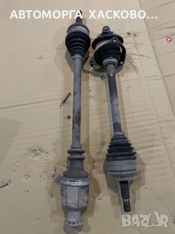 Полуоска  RENAULT KANGOO , CLIO  1.5 DCI Рено Клио 2/Канго , лява  и дясна с ABS