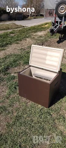 газов хладилник Elektrolux ( 12 и 220 волта ), снимка 10 - Хладилни чанти - 46124370