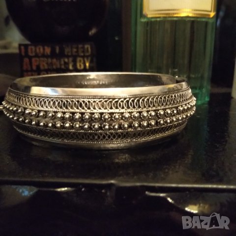 Стара масивна сребърна гривна ръчна изработка 