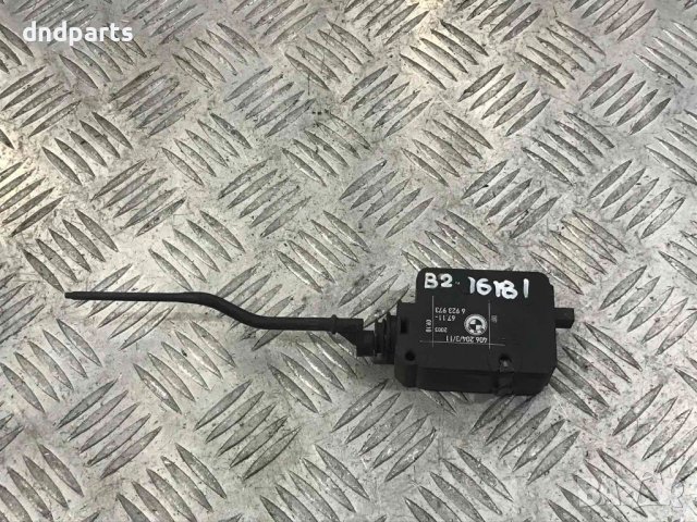 Моторче вратичка резервоар BMW E46,2000г.