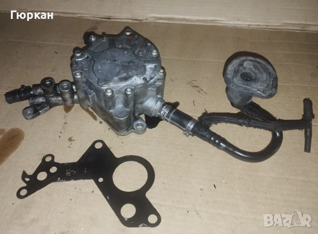 VW Golf 5 - VW Caddy 1.9 TDI Вакум Помпа      038 145 209 , снимка 5 - Части - 51022799